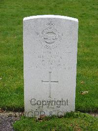 Reichswald Forest War Cemetery - Baker, Neville Percy