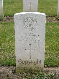 Reichswald Forest War Cemetery - Banfield, William Robert