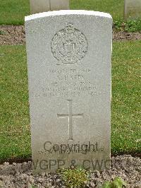 Reichswald Forest War Cemetery - Bates, Alexander