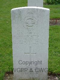 Reichswald Forest War Cemetery - Beattie, John Stainton