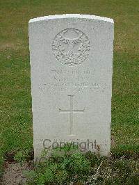 Reichswald Forest War Cemetery - Beesley, Robert