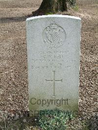 Reichswald Forest War Cemetery - Bell, George William