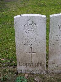 Reichswald Forest War Cemetery - Bell, Robert Ernest