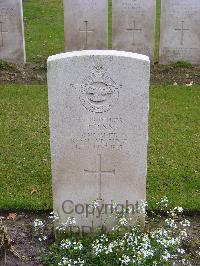 Reichswald Forest War Cemetery - Binns, John Bentley