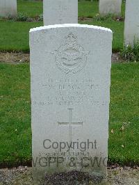Reichswald Forest War Cemetery - Black, Thomas Wilson
