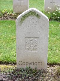 Reichswald Forest War Cemetery - Bieschke, J