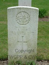 Reichswald Forest War Cemetery - Bott, Leslie