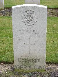 Reichswald Forest War Cemetery - Bremner, William C.