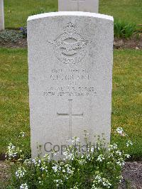 Reichswald Forest War Cemetery - Grant, Clifford Harry