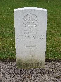 Reichswald Forest War Cemetery - Mulvey, Thomas