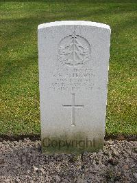 Reichswald Forest War Cemetery - Paterson, Robert Francis