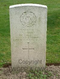 Reichswald Forest War Cemetery - Perry, Alan