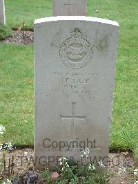 Reichswald Forest War Cemetery - Sale, Bertram Edward
