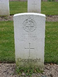 Reichswald Forest War Cemetery - Turner, Victor Sydney