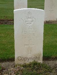 Rheinberg War Cemetery - McCleary, John