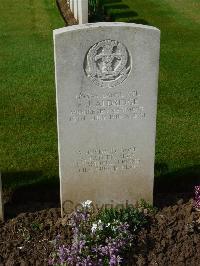 London Cemetery And Extension Longueval - Aldridge, Frederick John