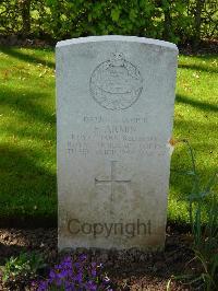 London Cemetery And Extension Longueval - Armin, Frederick
