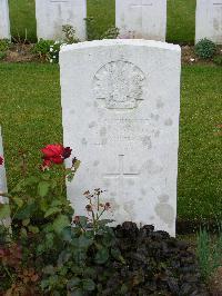 London Cemetery And Extension Longueval - Ainsworth, Ernest Robert