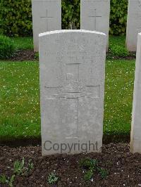 London Cemetery And Extension Longueval - Bean, Arthur