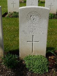 London Cemetery And Extension Longueval - Bruce, Joseph