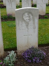 London Cemetery And Extension Longueval - Budgen, Thomas