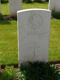 London Cemetery And Extension Longueval - Buxton, Herbert
