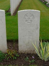 London Cemetery And Extension Longueval - Clarke, George Leonard Charles