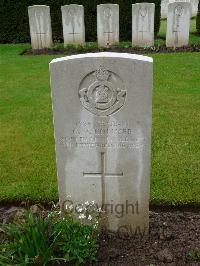 London Cemetery And Extension Longueval - Collyer, George William