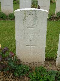 London Cemetery And Extension Longueval - Cook, Thomas Bucklawren