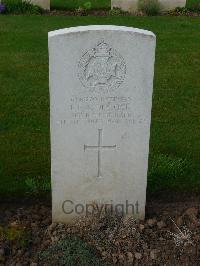 London Cemetery And Extension Longueval - Diplock, Laurie Errick Alan