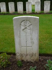 London Cemetery And Extension Longueval - Dobbs, William