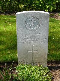 London Cemetery And Extension Longueval - Flaherty, David