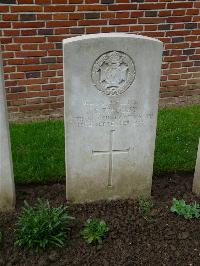 London Cemetery And Extension Longueval - Forecast, James Samuel
