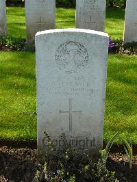 London Cemetery And Extension Longueval - Fraser, Richard Daniel