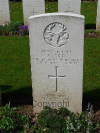 London Cemetery And Extension Longueval - Giles, Joseph Samuel