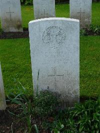 London Cemetery And Extension Longueval - Girvan, William