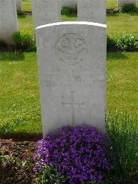 London Cemetery And Extension Longueval - Greenwood, Frederick