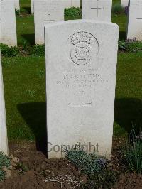 London Cemetery And Extension Longueval - Griffiths, David