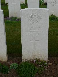 London Cemetery And Extension Longueval - Hall, John