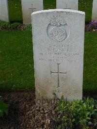 London Cemetery And Extension Longueval - Hall, William Furlonger