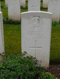 London Cemetery And Extension Longueval - Hodges, Frederick George