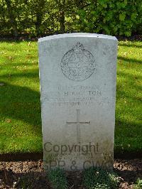 London Cemetery And Extension Longueval - Houghton, Alan
