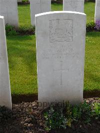 London Cemetery And Extension Longueval - Jackson, William