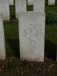 London Cemetery And Extension Longueval - Jamieson, James