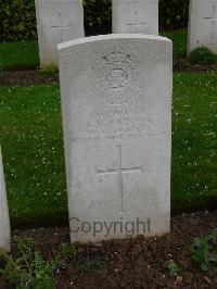 London Cemetery And Extension Longueval - Johnson, Arthur Robert