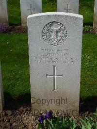 London Cemetery And Extension Longueval - Johnston, Joseph
