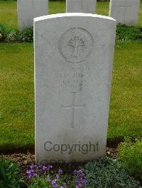 London Cemetery And Extension Longueval - Jones, Henry Morgan