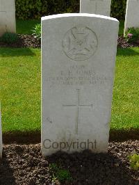 London Cemetery And Extension Longueval - Jones, Lewis Farewell