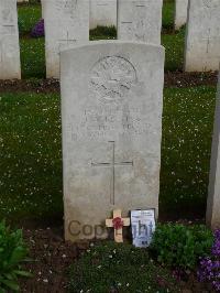 London Cemetery And Extension Longueval - Keeling, John William