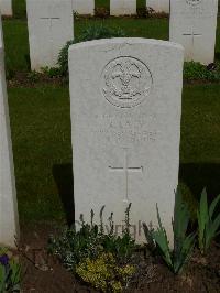 London Cemetery And Extension Longueval - Lacy, Reginald
